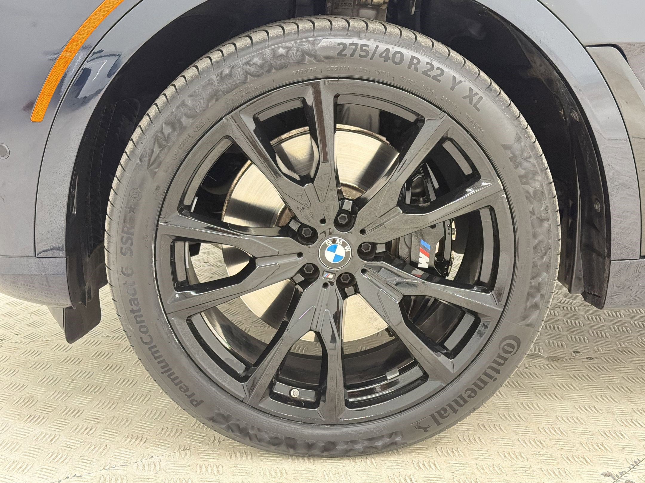 Certified 2025 BMW X7 xDrive40i w/ M Sport Package AWD/4WD image 12