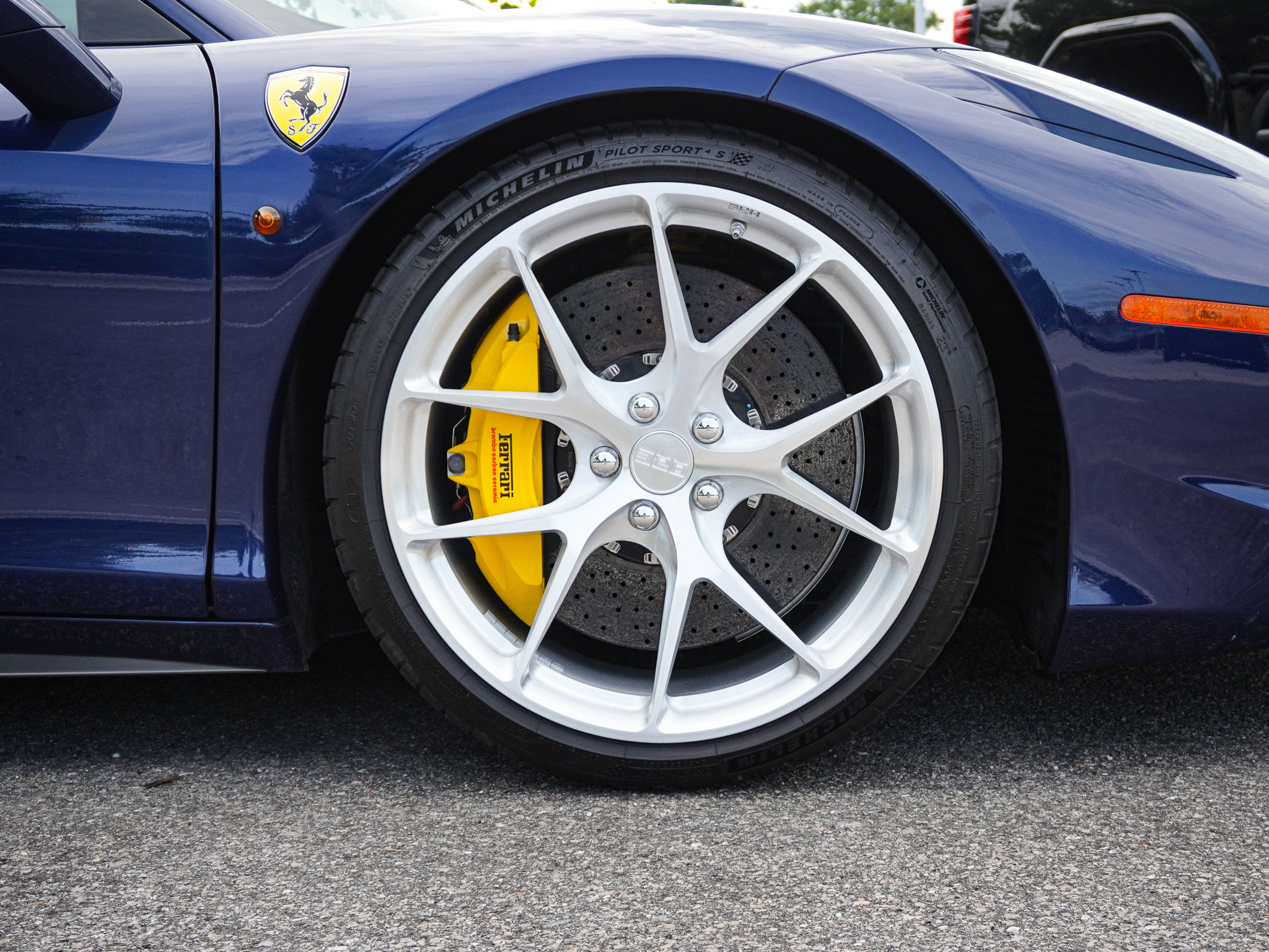 Used 2013 Ferrari 458 Italia Coupe RWD image 15