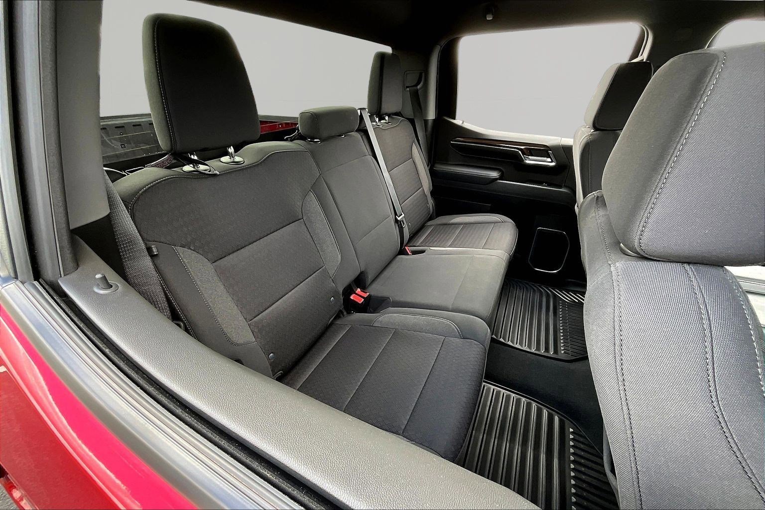 Used 2023 Chevrolet Silverado 1500 LT image 27