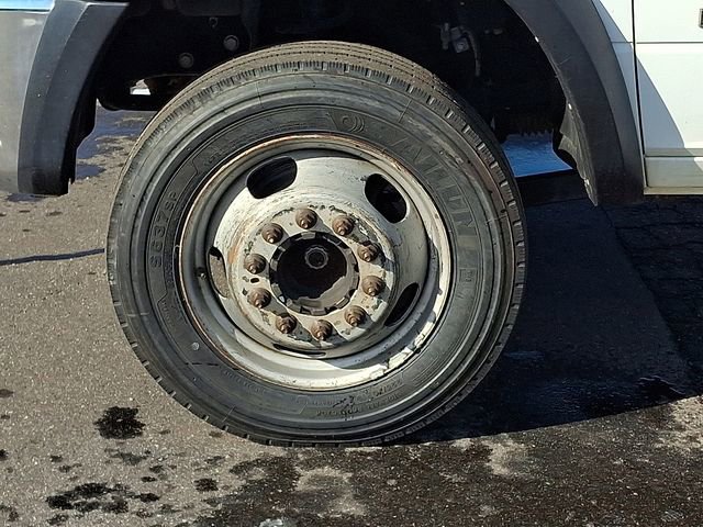 Used 2021 RAM 5500 Tradesman w/ Chrome Appearance Group image 24