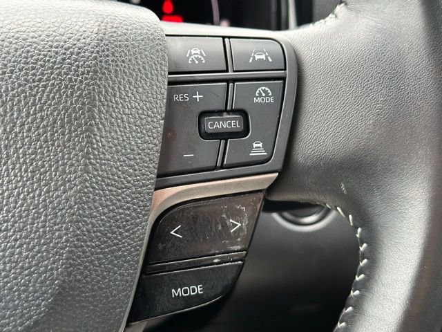 Used 2025 Toyota Camry SE image 16