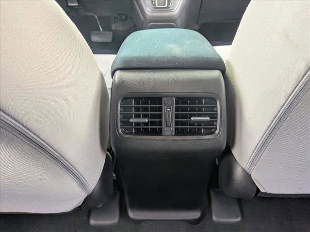 Used 2015 Honda CR-V LX image 17