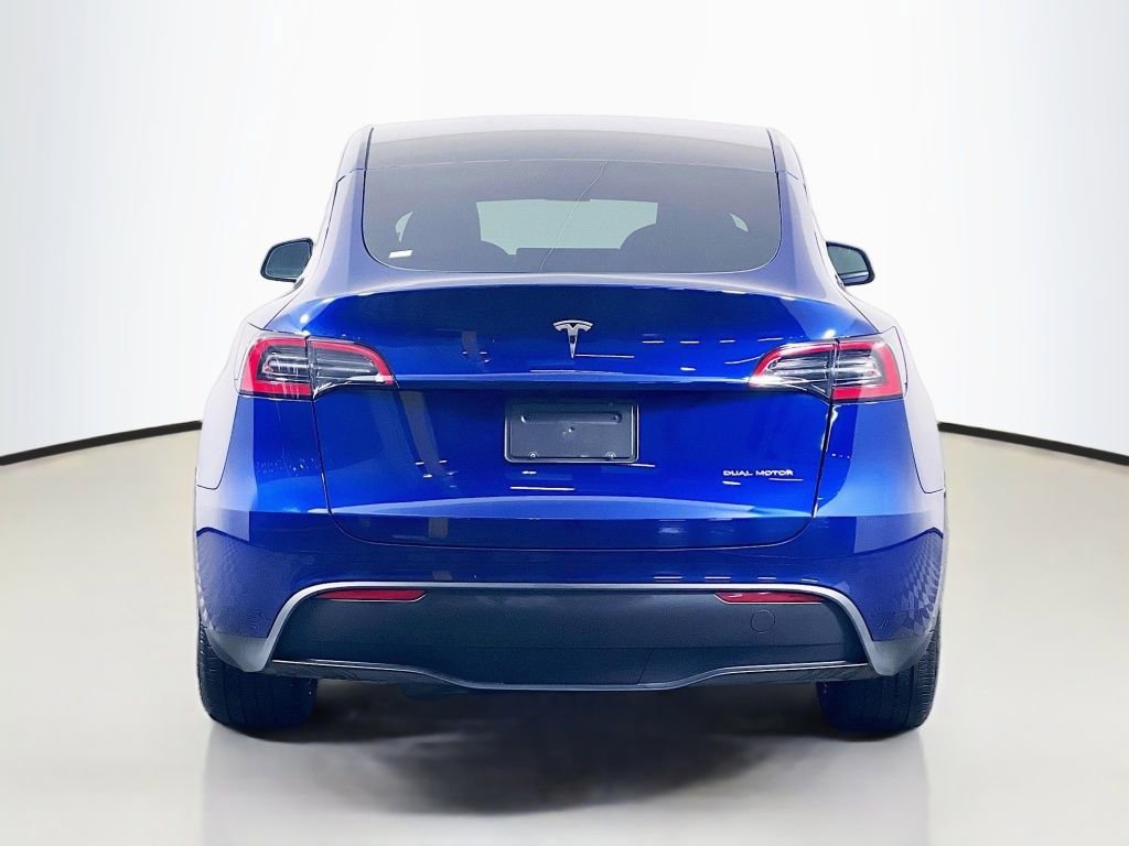 Used 2025 Tesla Model Y Long Range image 6