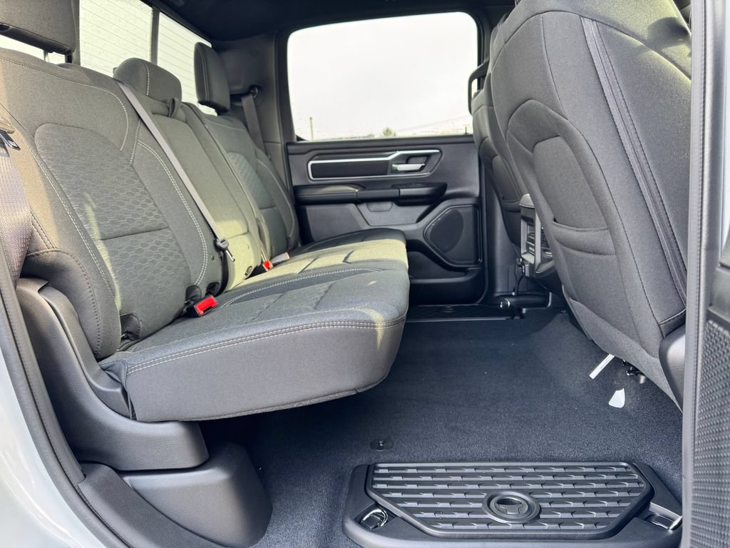 New 2026 RAM 1500 Big Horn AWD/4WD image 13