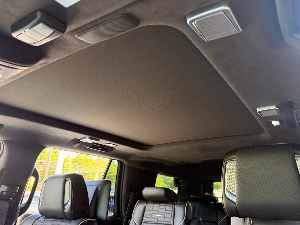 Used 2023 Cadillac Escalade V AWD/4WD image 55