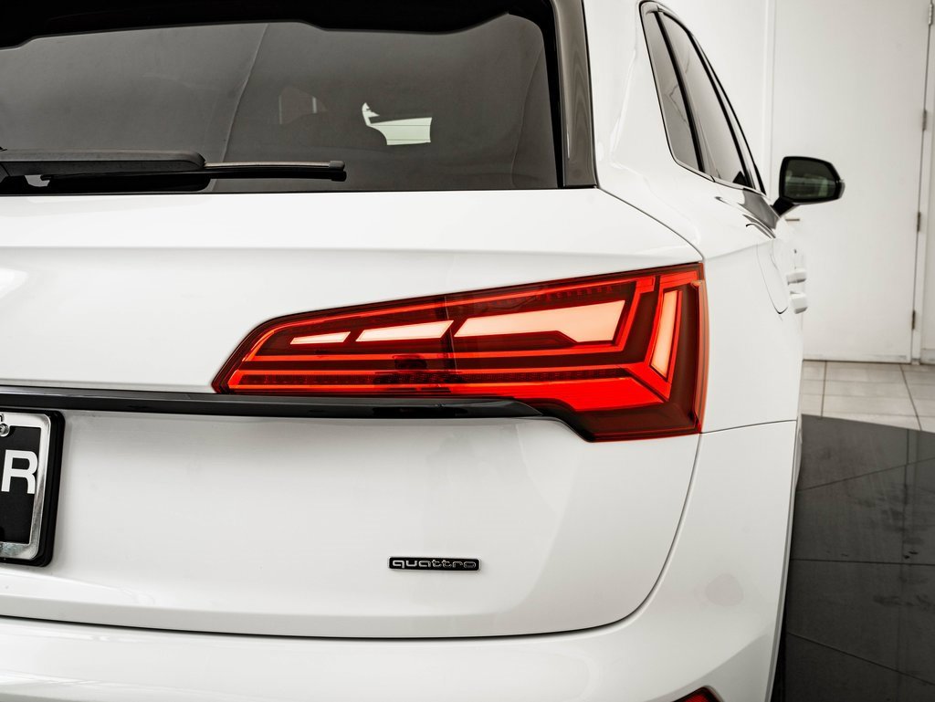Certified 2024 Audi Q5 2.0T Premium w/ Summer of Audi Package image 9