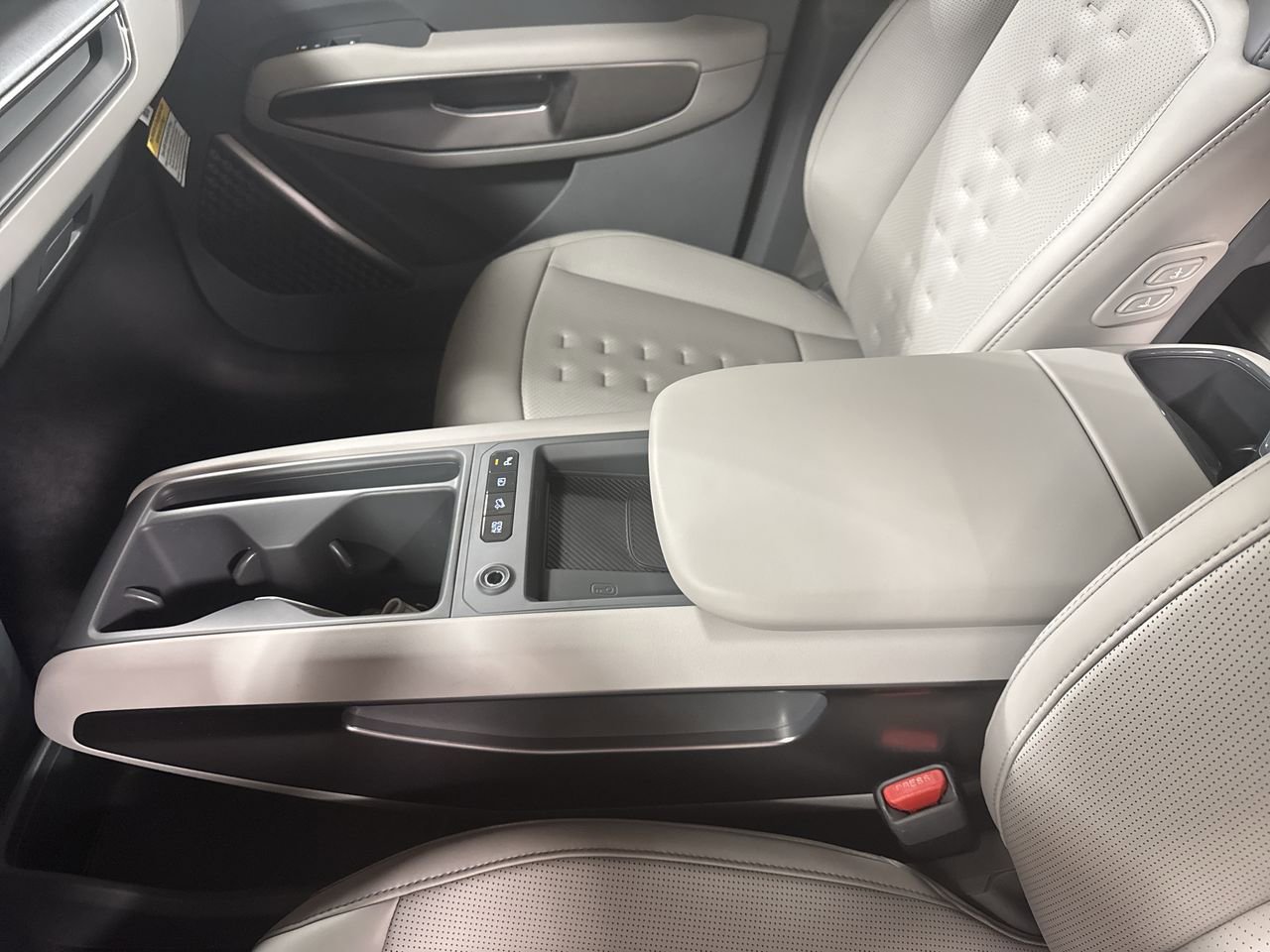 New 2026 Kia EV9 Wind image 26