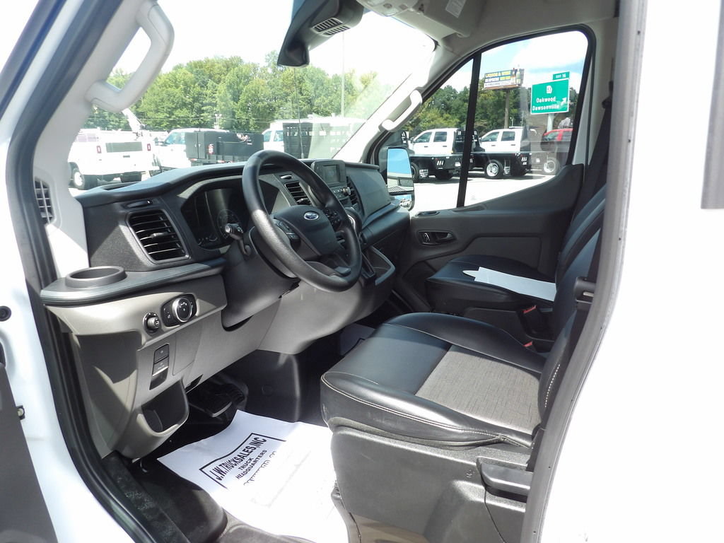 Used 2025 Ford Transit 250 148 Medium Roof w/ Load Area Protection Package RWD image 16