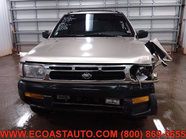 Used 1998 Nissan Pathfinder SE AWD/4WD image 7