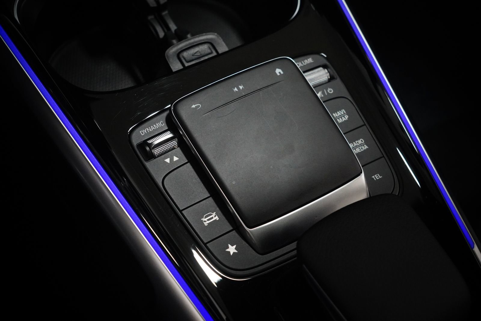 Certified 2023 Mercedes-Benz GLB 250 image 28