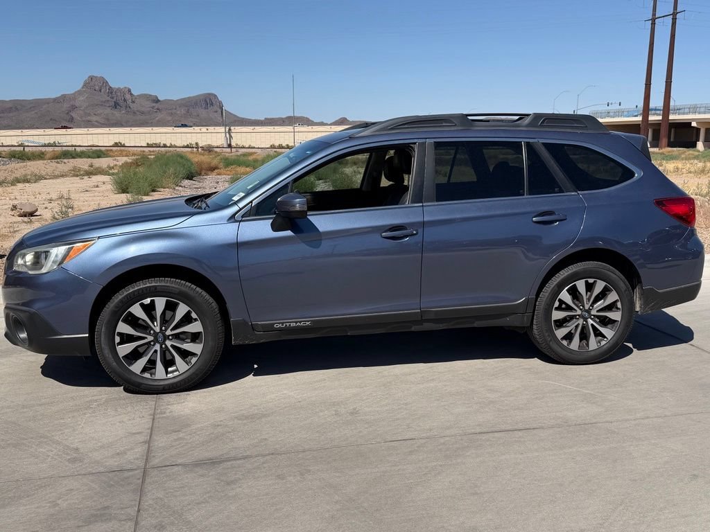 Used 2016 Subaru Outback 2.5i Limited AWD/4WD image 4