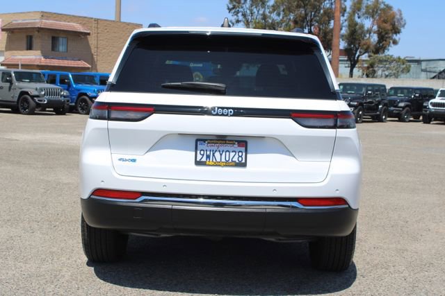 Used 2024 Jeep Grand Cherokee Limited 4xe AWD/4WD image 4