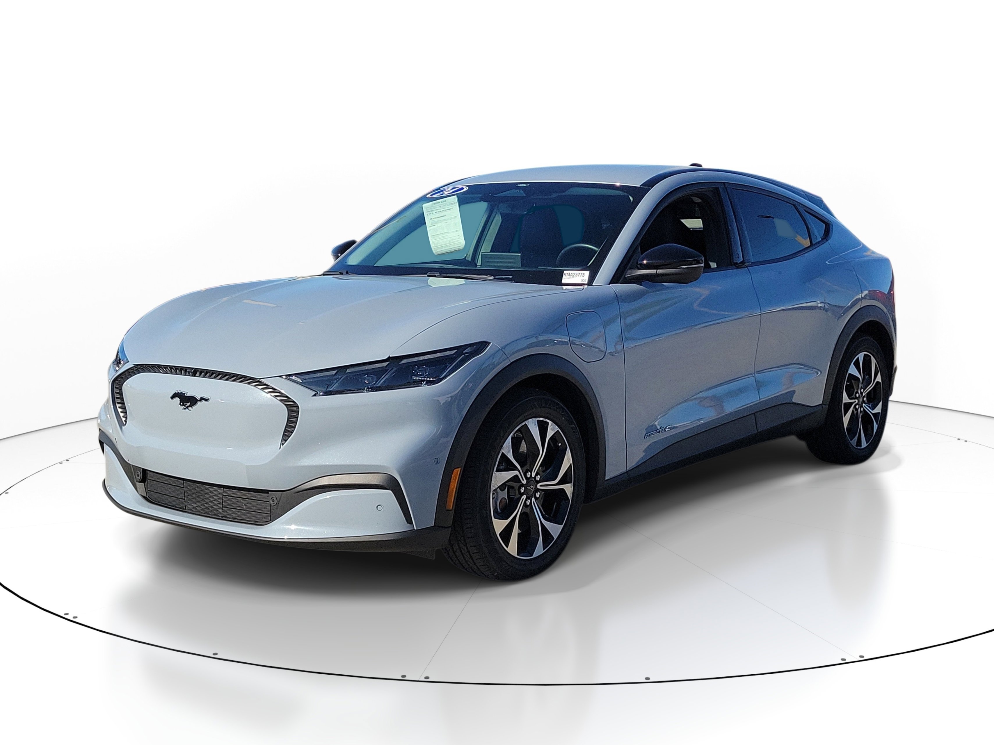 Used 2024 Ford Mustang Mach-E Select image 3