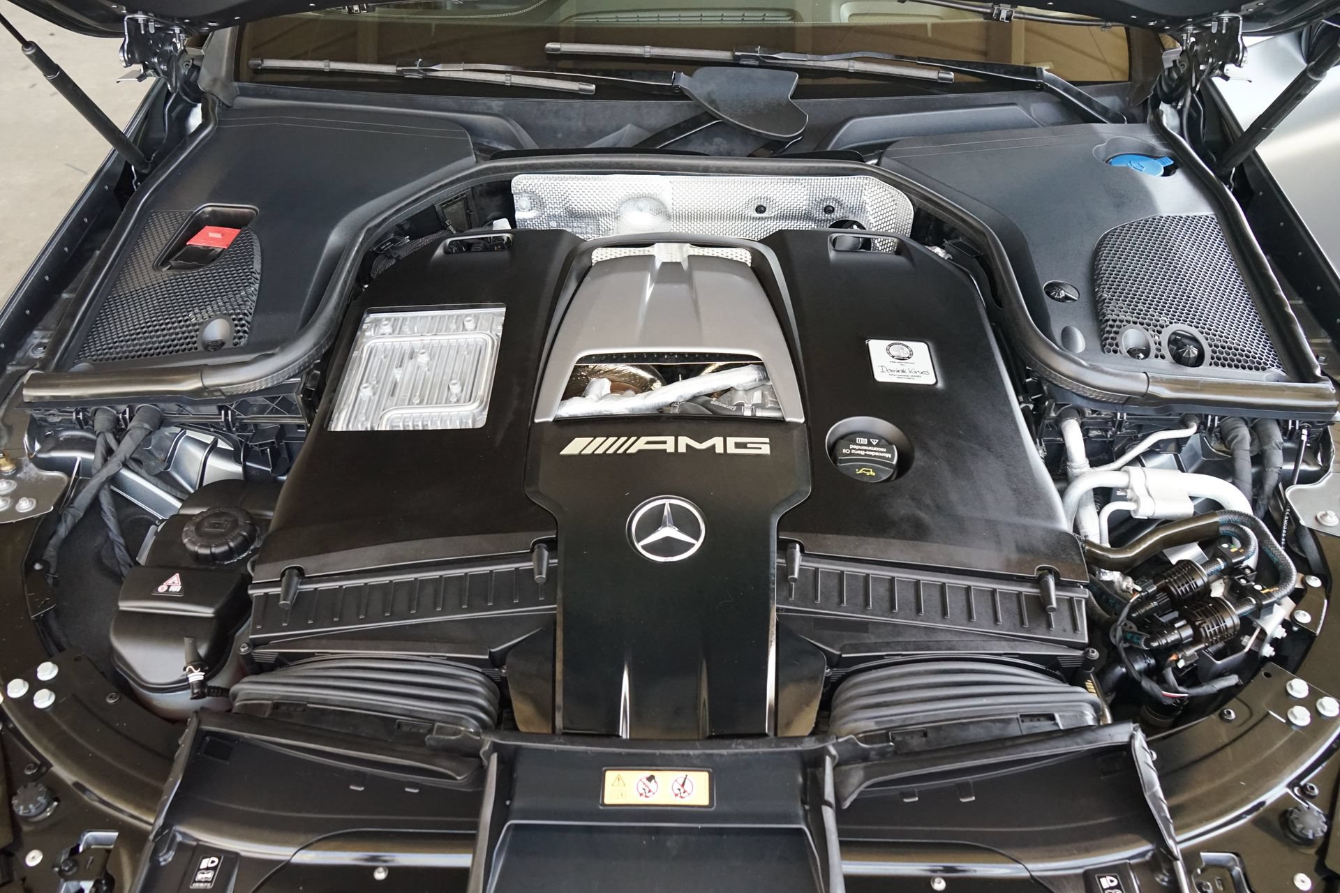 Used 2020 Mercedes-Benz AMG GT 63 S image 22