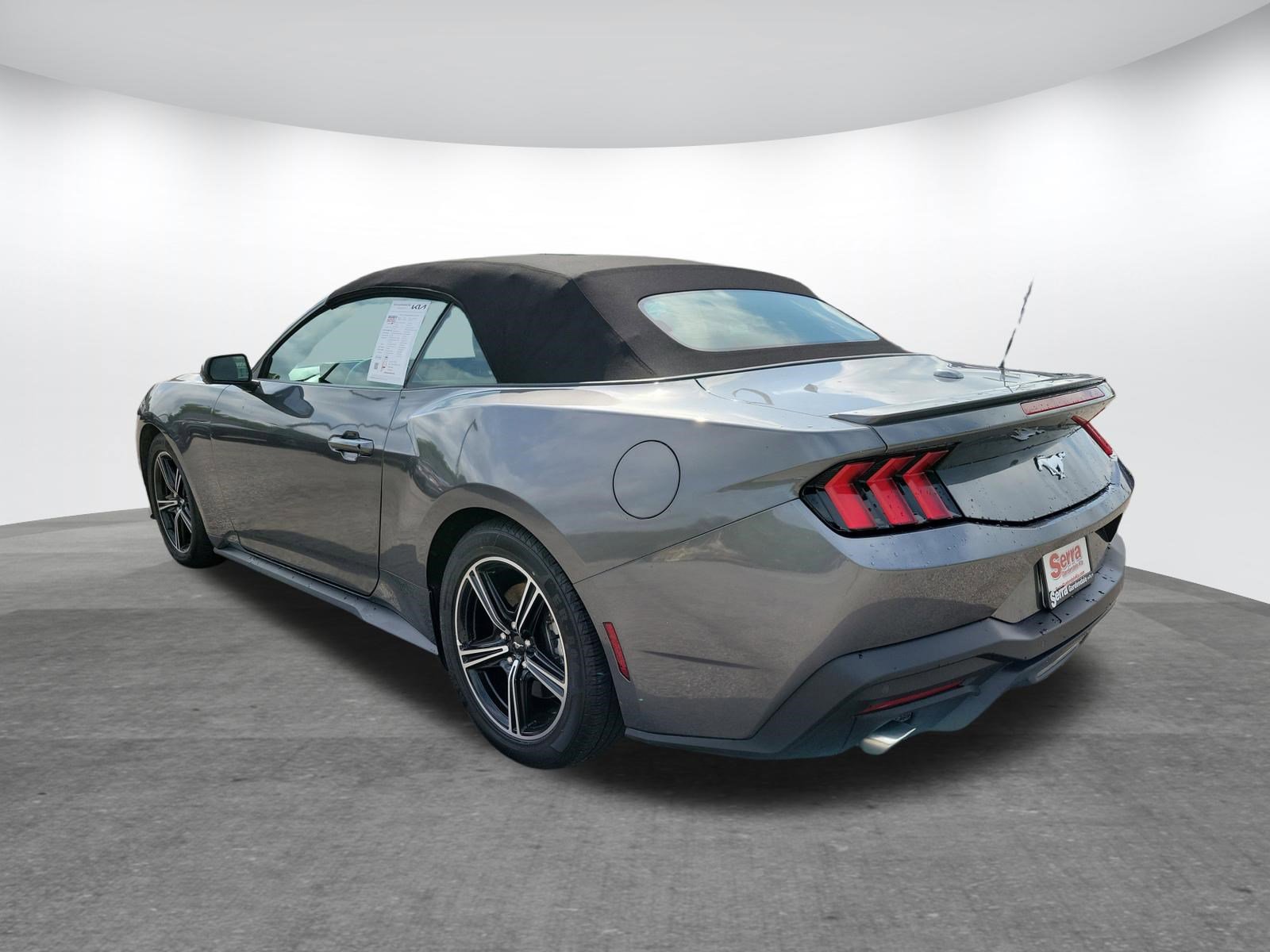 Used 2025 Ford Mustang Premium RWD image 25