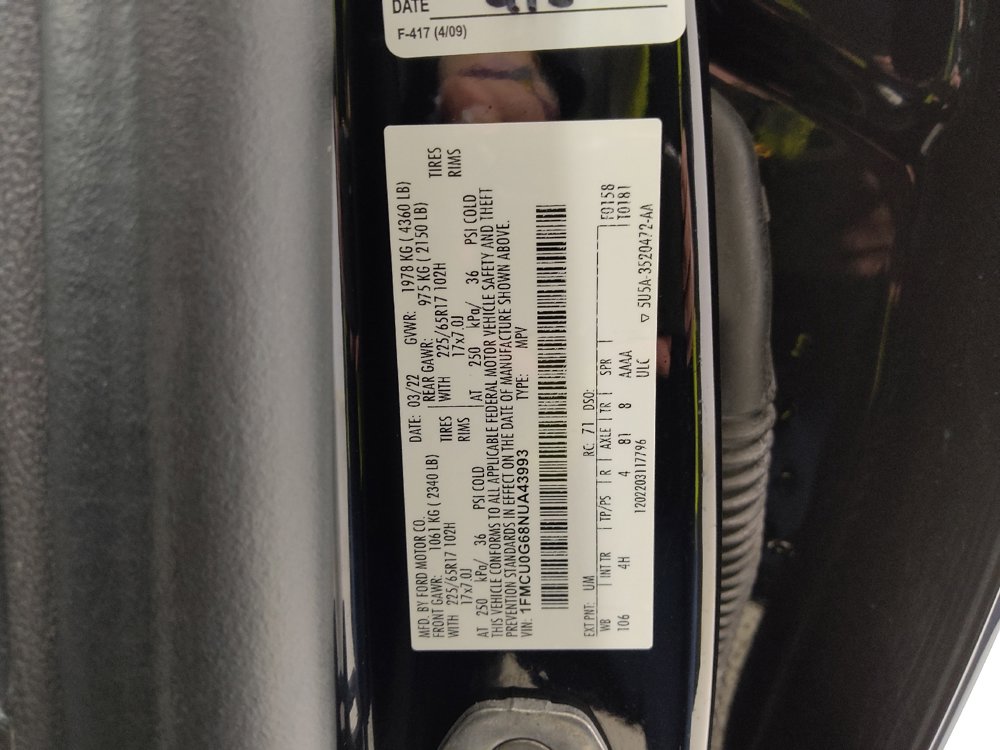 Used 2022 Ford Escape SE image 33