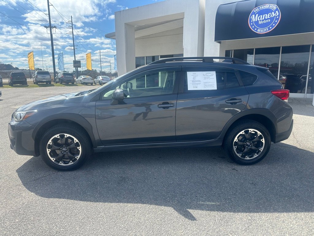 Used 2021 Subaru Crosstrek 2.0i Premium image 2