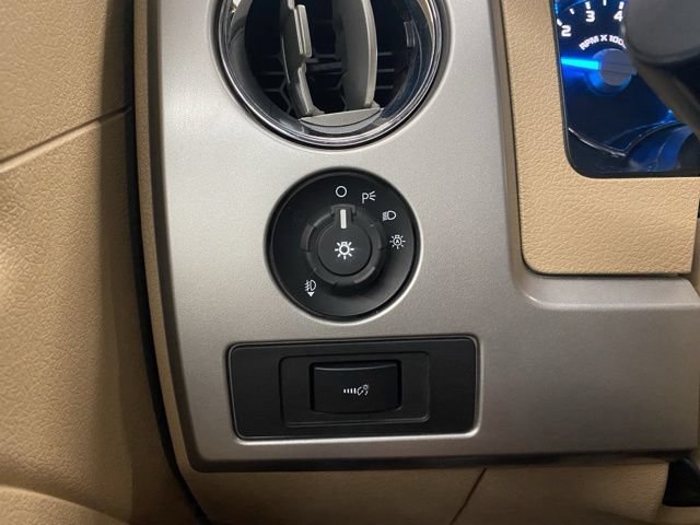 Used 2013 Ford F150 King Ranch w/ King Ranch Luxury Pkg AWD/4WD image 30