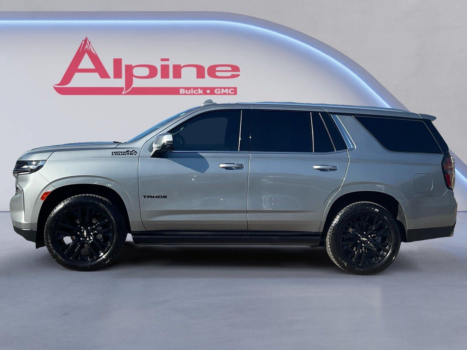 Certified 2024 Chevrolet Tahoe High Country AWD/4WD image 2