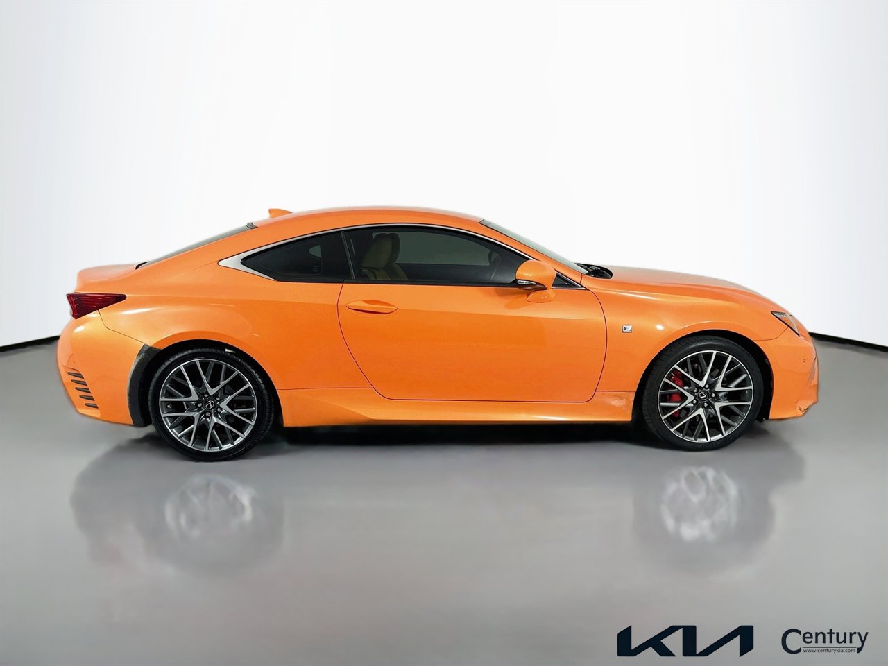 Used 2017 Lexus RC 200t F Sport RWD image 4