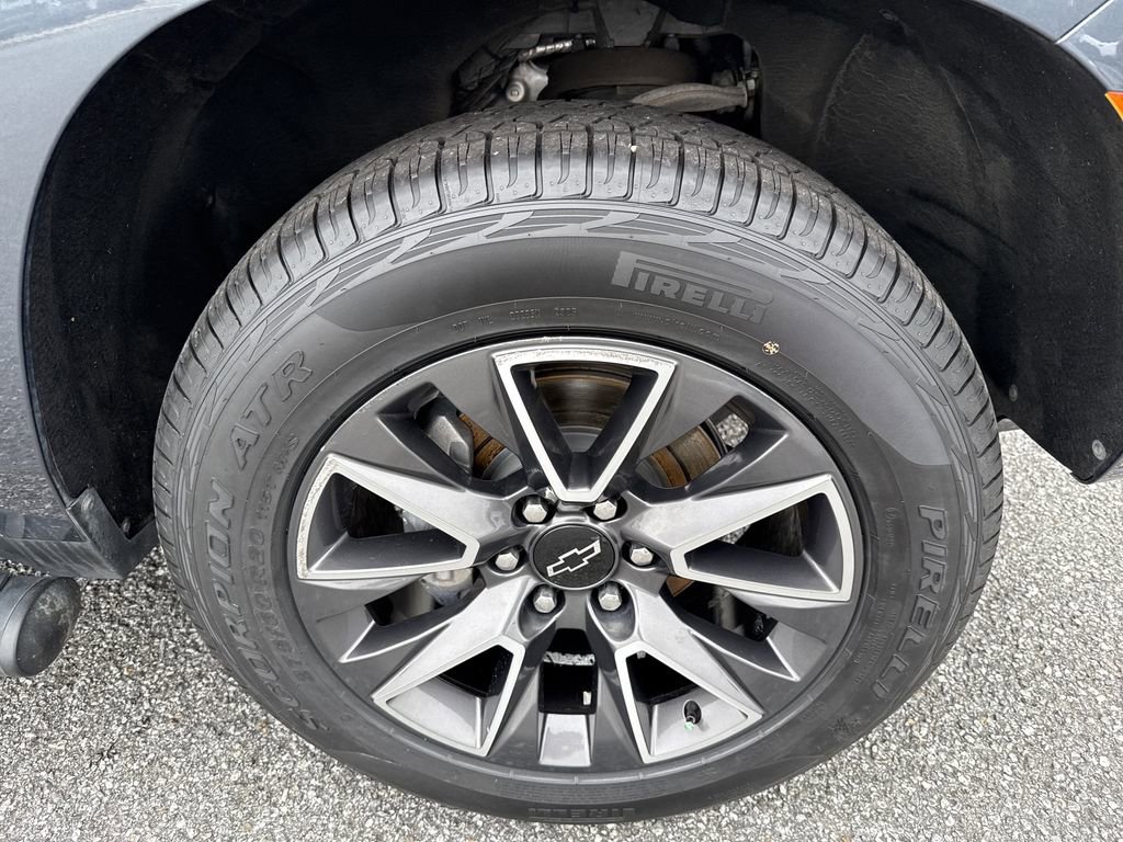 Used 2021 Chevrolet Tahoe Z71 w/ Z71 Signature Package image 12