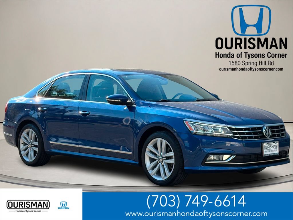 Used 2017 Volkswagen Passat 1.8T SEL Premium FWD image 1