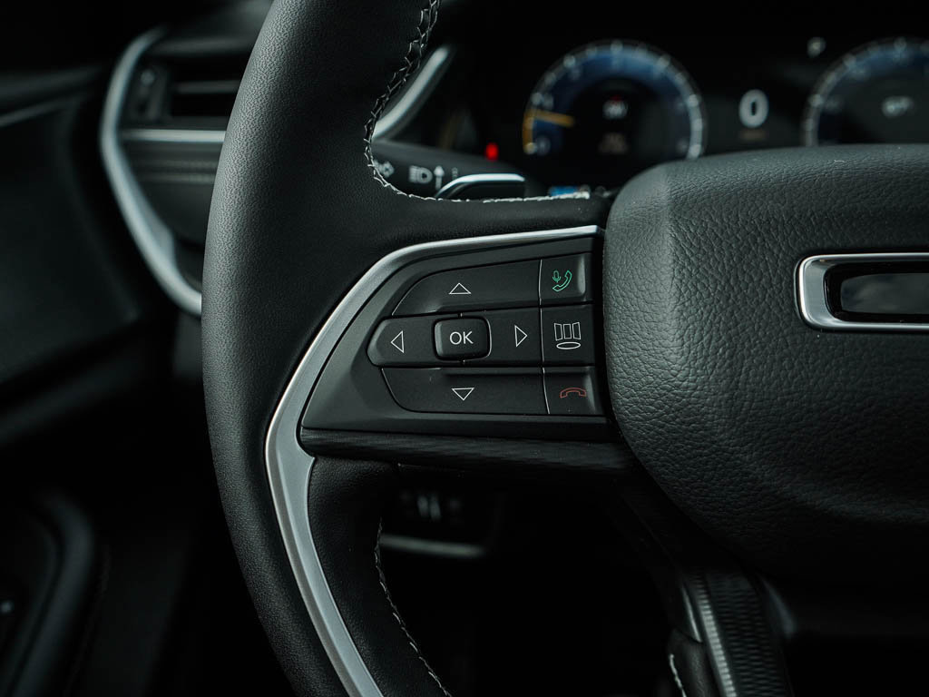 New 2025 Jeep Grand Cherokee Laredo X w/ Luxury Tech Group I image 20