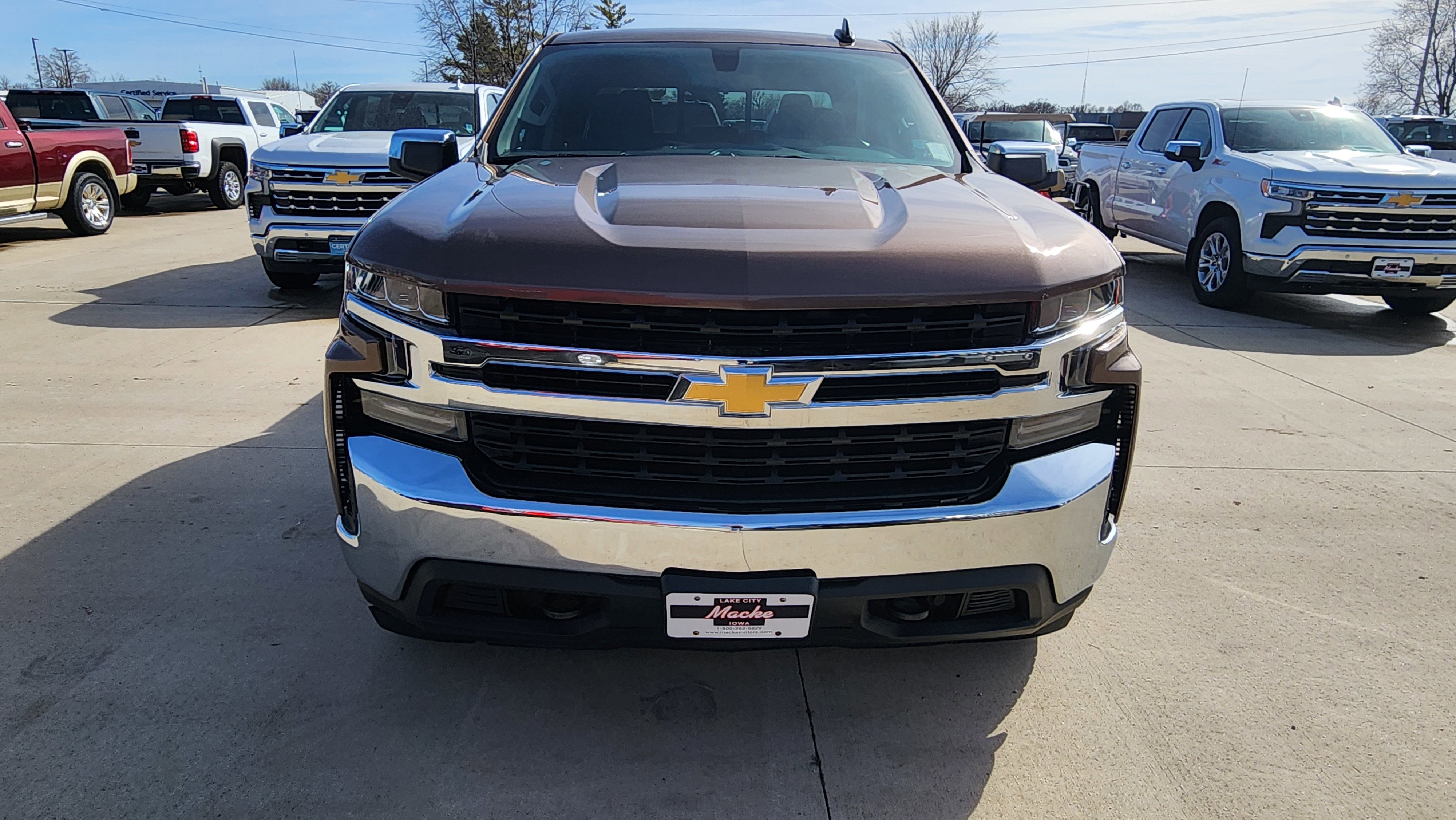 Used 2019 Chevrolet Silverado 1500 LT w/ All-Star Edition image 2