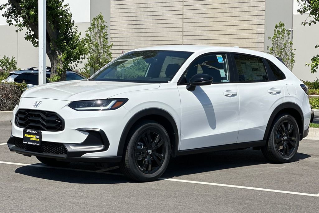 New 2026 Honda HR-V Sport image 8