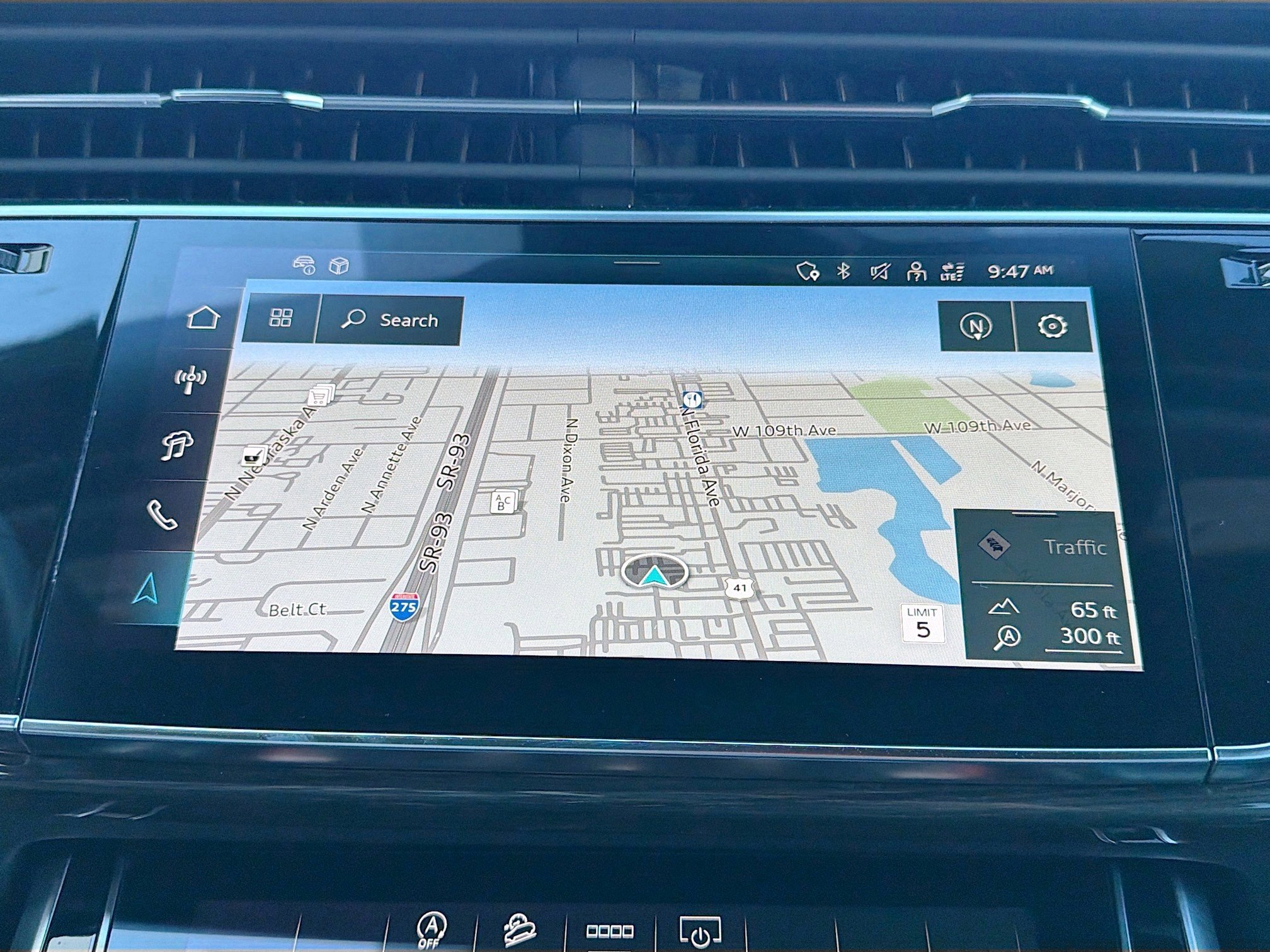 Certified 2025 Audi Q7 3.0T Premium Plus image 34