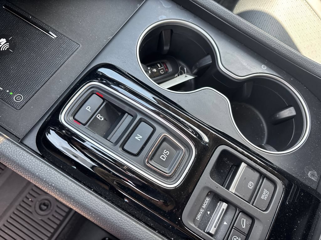 Certified 2024 Honda Pilot Elite image 26