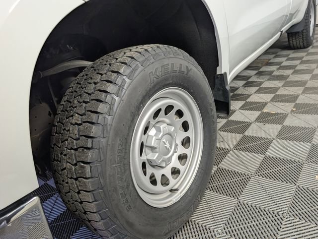 Used 2024 Chevrolet Silverado 1500 W/T w/ WT Value Package image 12