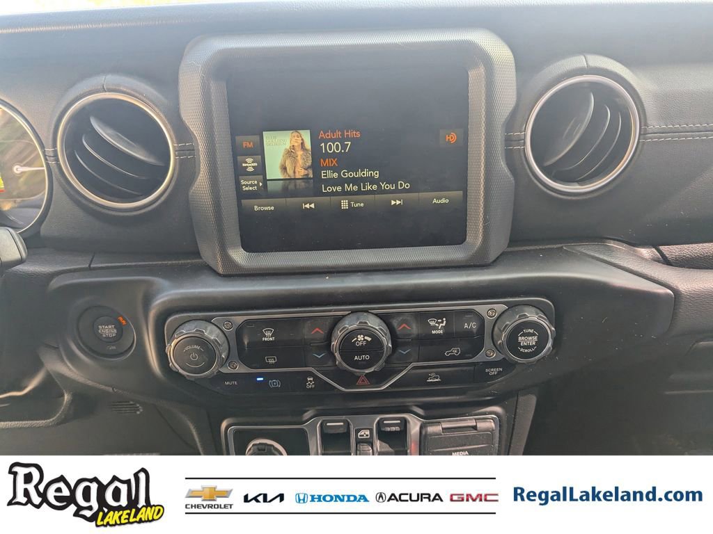 Used 2022 Jeep Wrangler Unlimited Sahara image 16