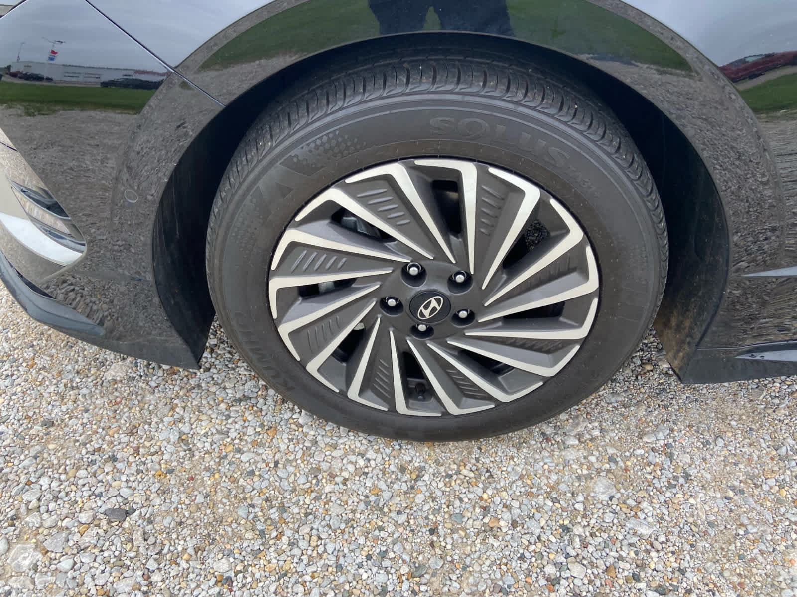 Used 2025 Hyundai Sonata Limited FWD image 16