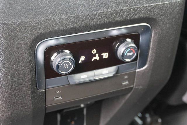 Used 2025 Chevrolet Tahoe Z71 image 22