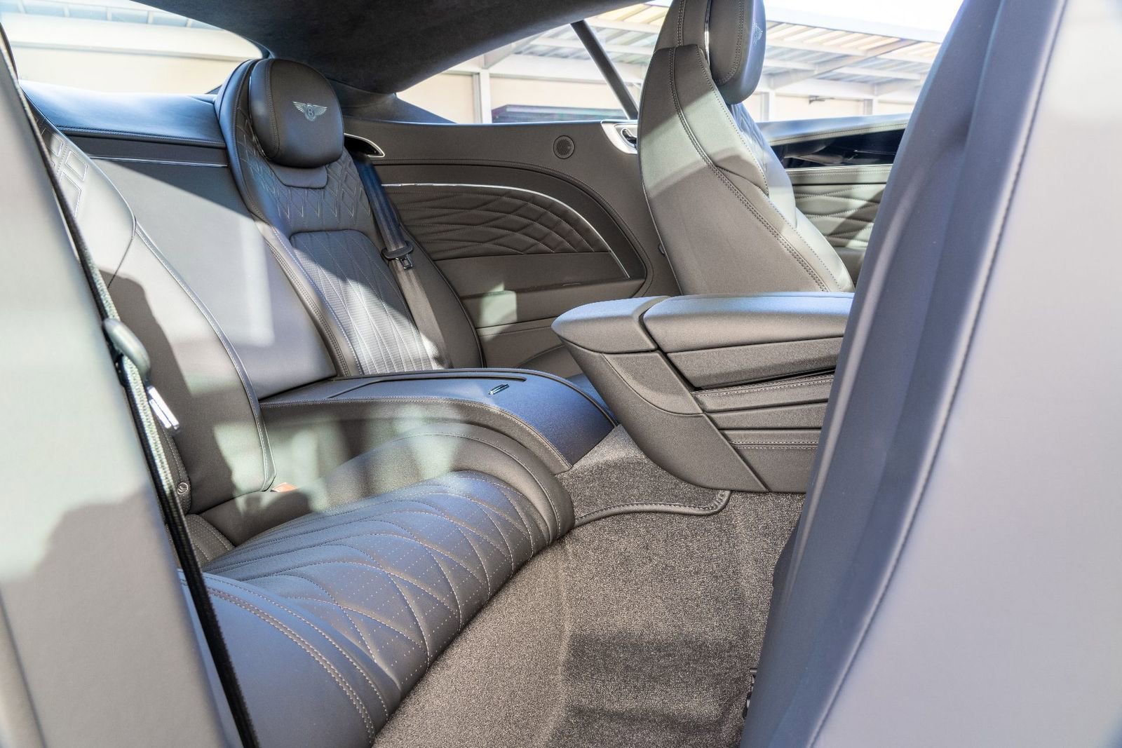 Used 2024 Bentley Continental GT Azure image 16