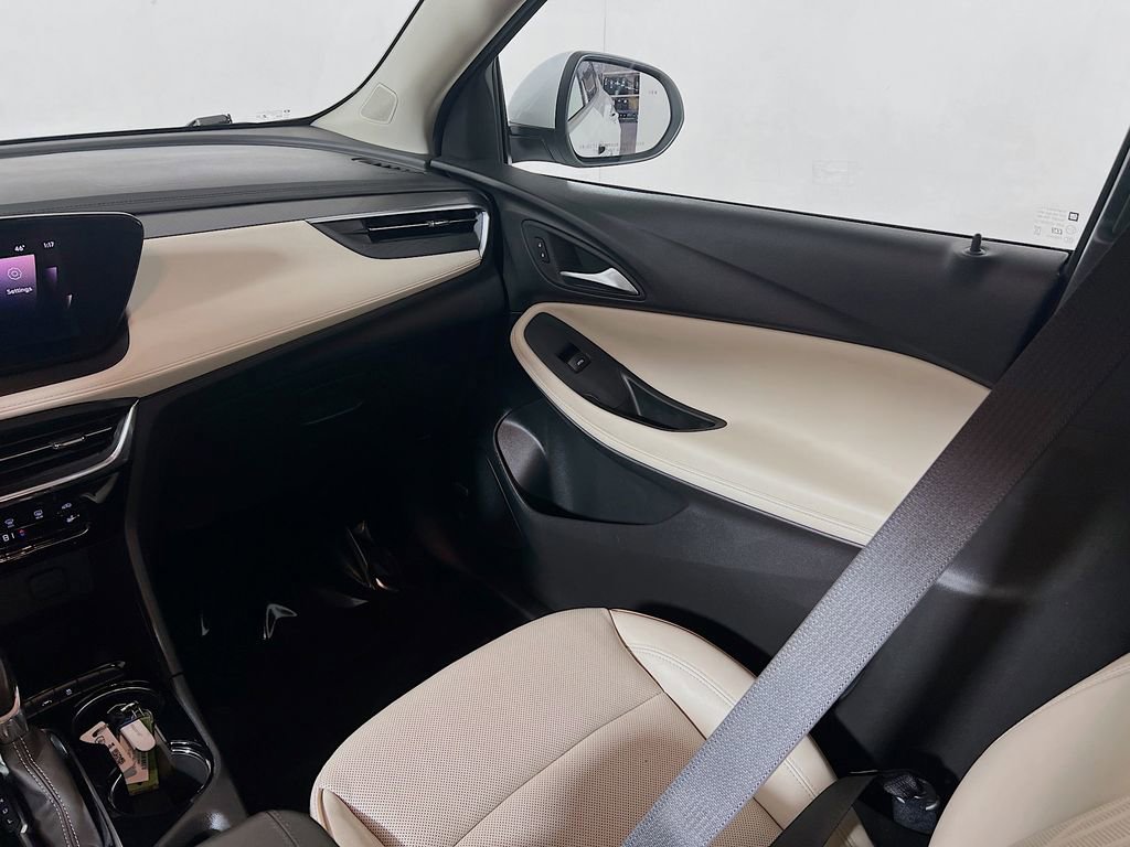 Used 2024 Buick Encore GX Avenir w/ Avenir Convenience Package image 21