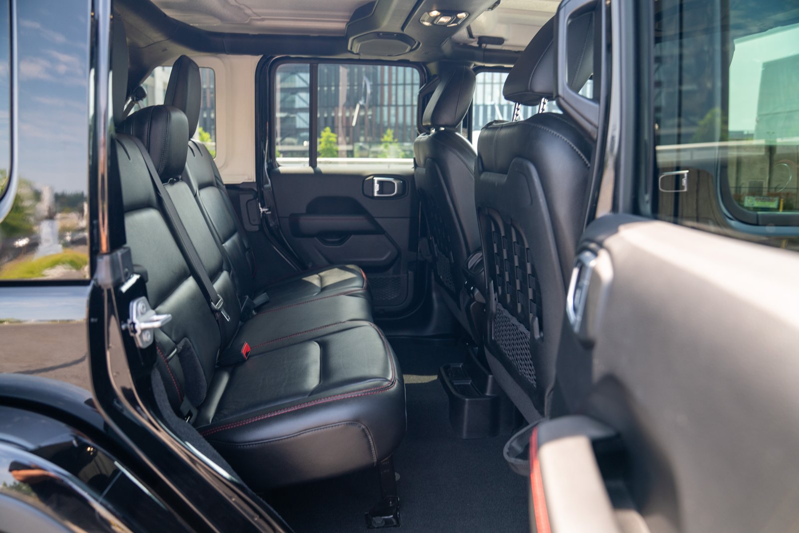 Used 2021 Jeep Wrangler Unlimited Rubicon AWD/4WD image 22