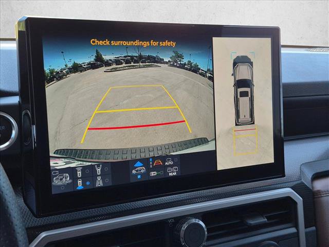 Used 2025 Toyota 4Runner Limited w/ Tow Technology Package AWD/4WD image 14
