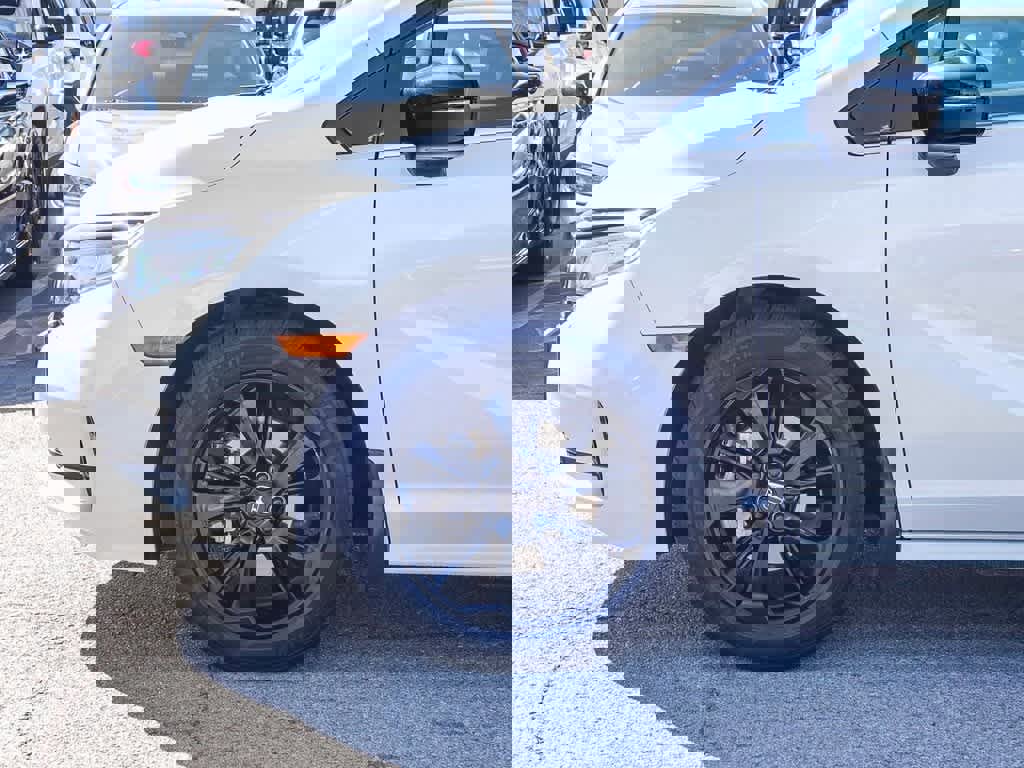 Used 2024 Honda Odyssey Sport image 9