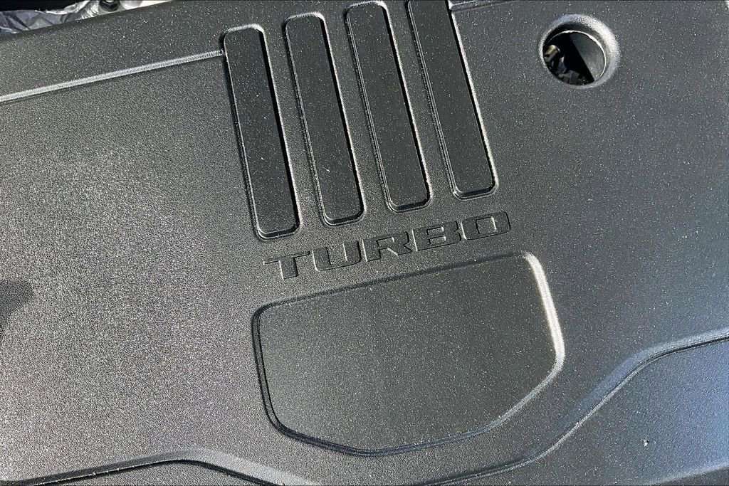 Used 2022 GMC Acadia SLT w/ Technology Package image 31