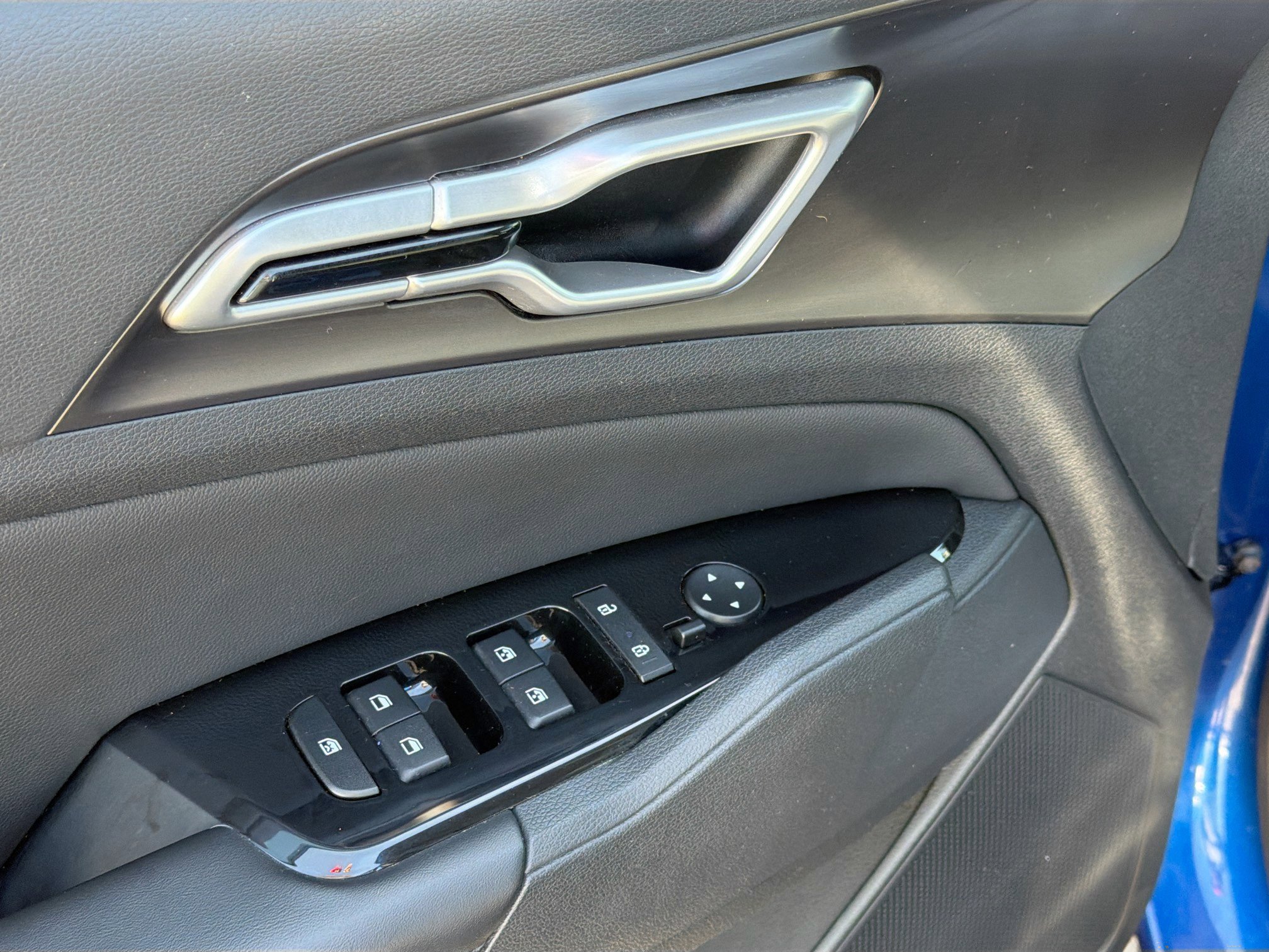 Used 2024 Kia Sportage EX image 22