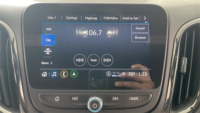 Used 2022 Chevrolet Equinox RS w/ Infotainment Package image 38