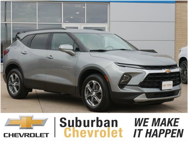 Used 2023 Chevrolet Blazer LT image 1