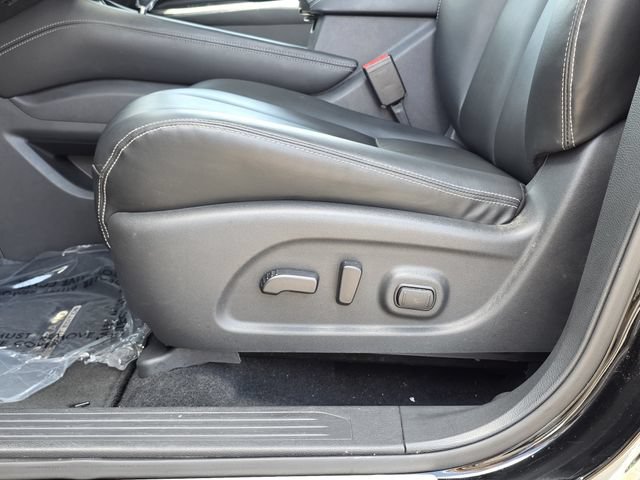 Used 2023 Nissan Murano SV w/ SV Midnight Edition Package FWD image 15