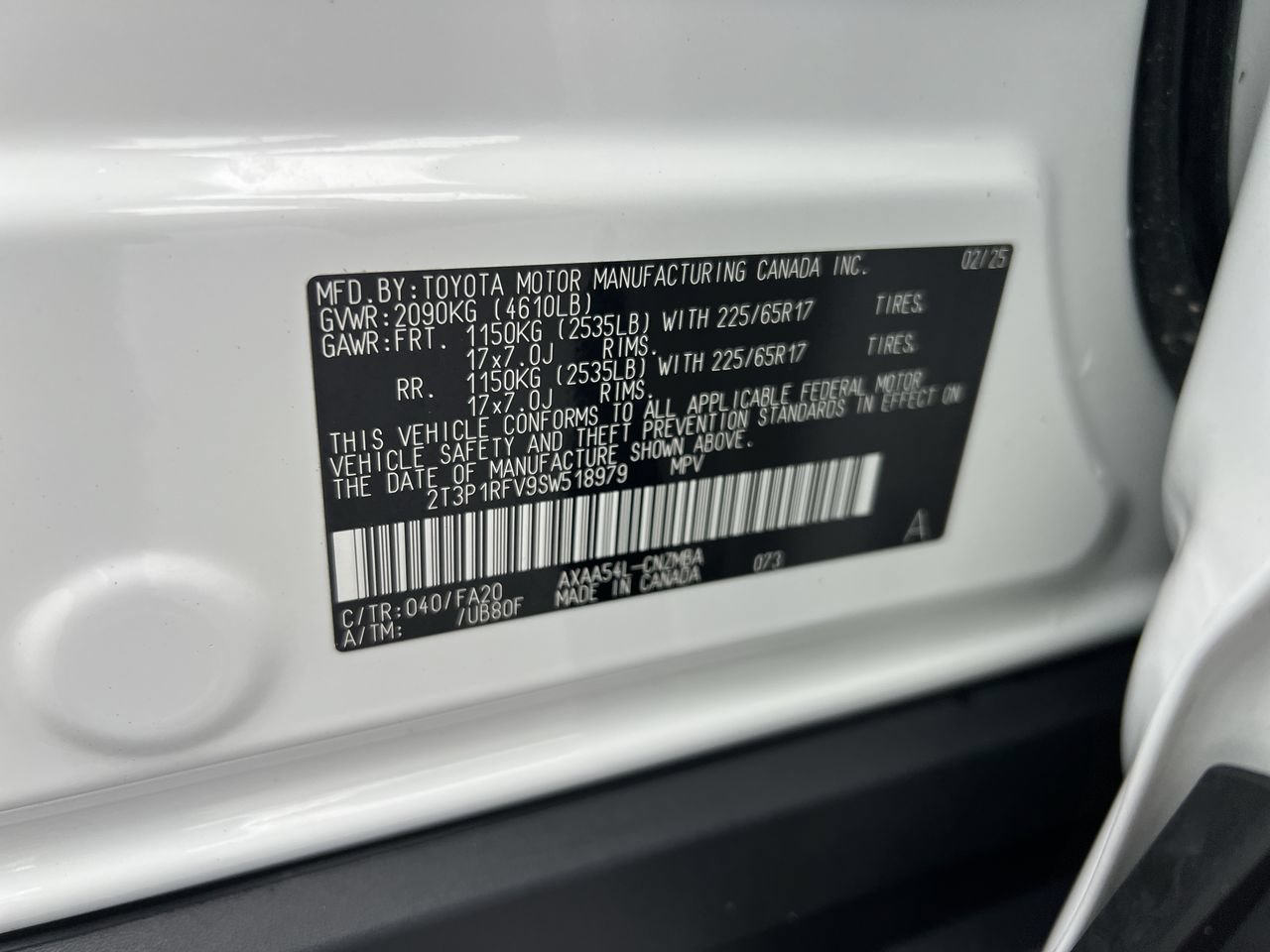 Used 2025 Toyota RAV4 XLE AWD/4WD image 36