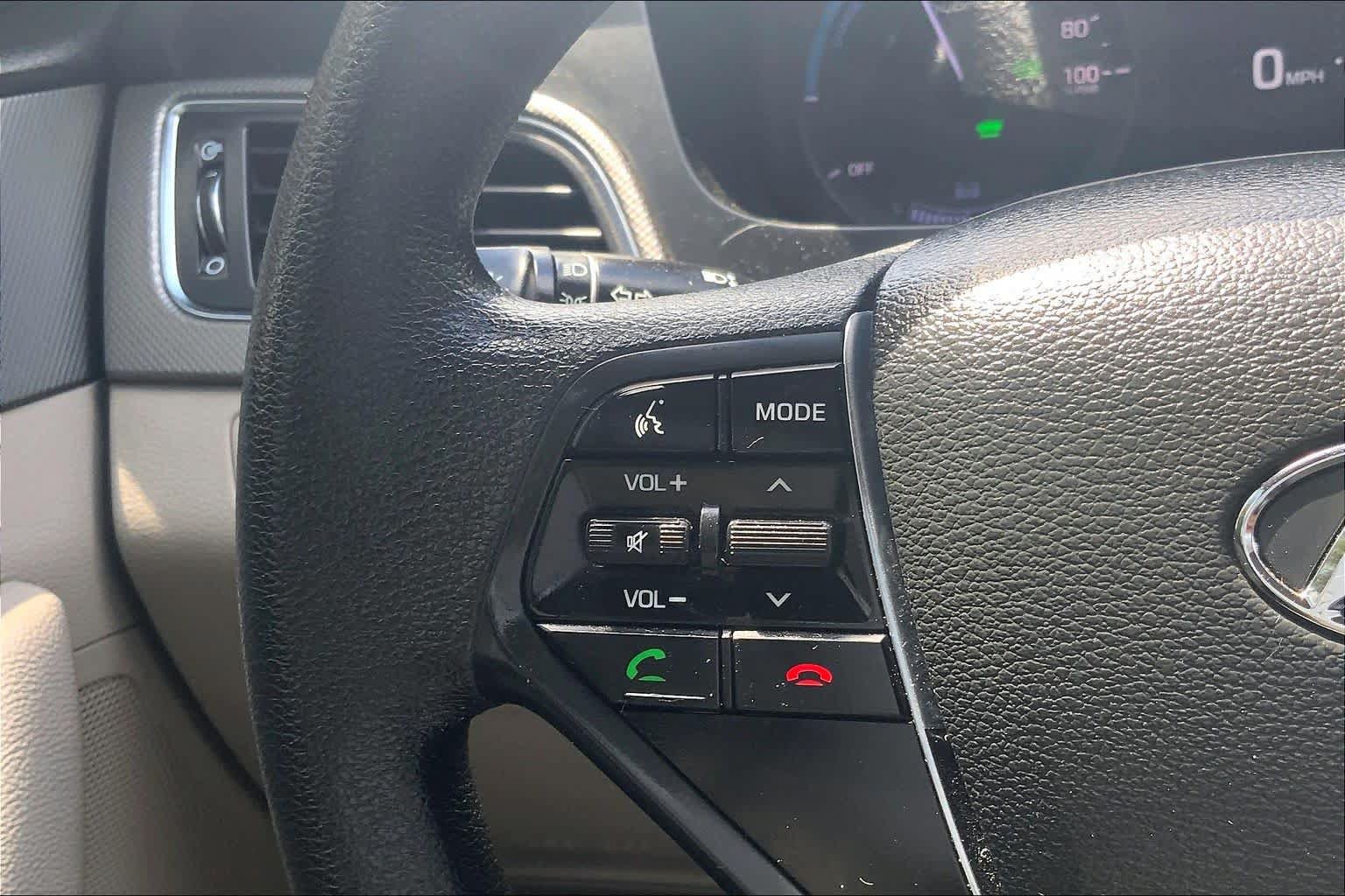 Used 2016 Hyundai Sonata SE FWD image 24