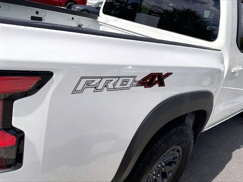 Used 2026 Nissan Frontier PRO-4X AWD/4WD image 29
