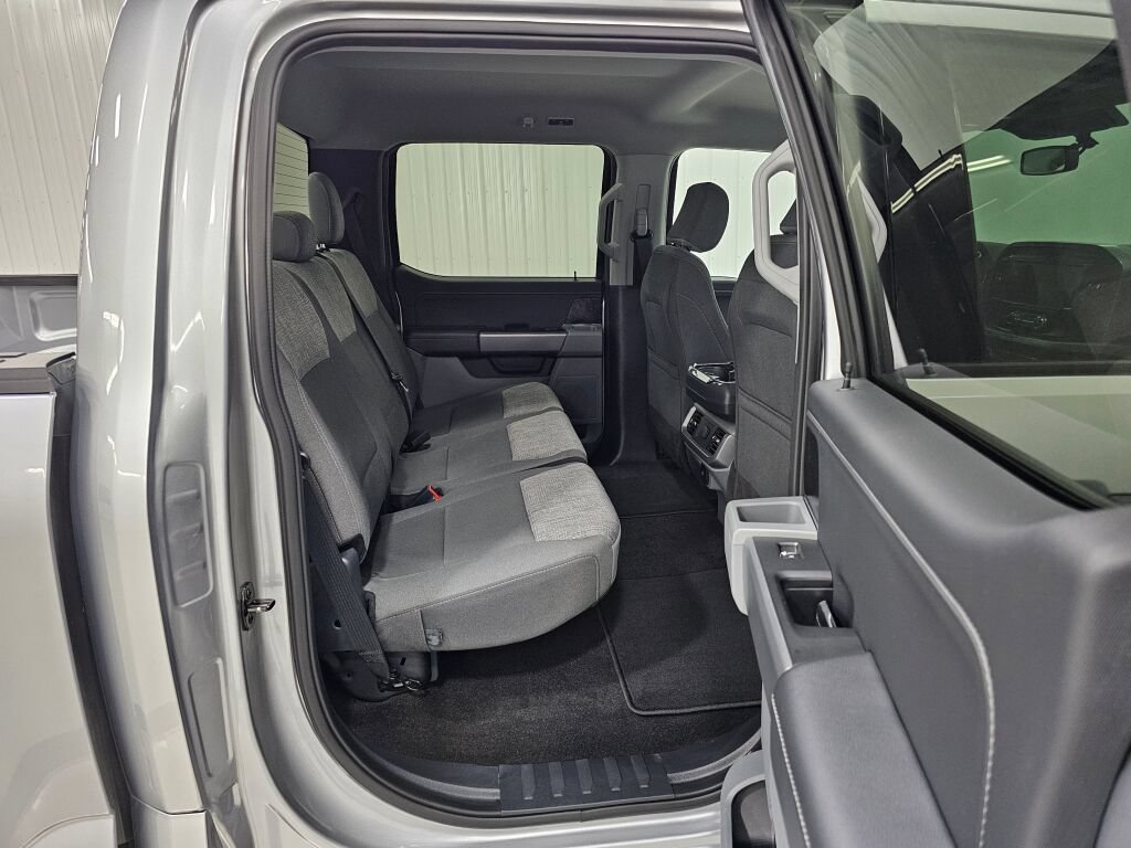 Used 2022 Ford F150 XLT w/ Equipment Group 301A Mid AWD/4WD image 16