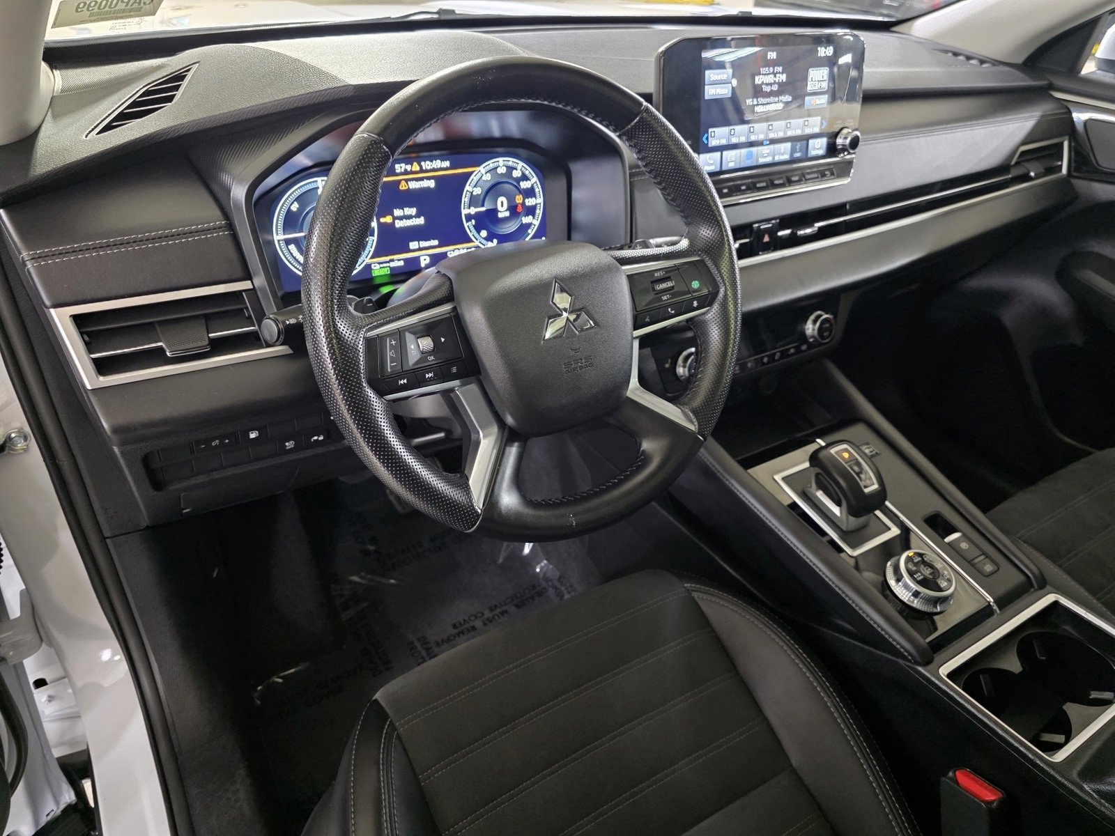 Used 2024 Mitsubishi Outlander Ralliart image 22